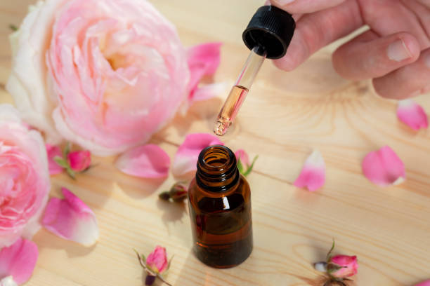 Pink Rose Petals (Rosa damascena) – A soothing herb for emotional wellness and skin health.